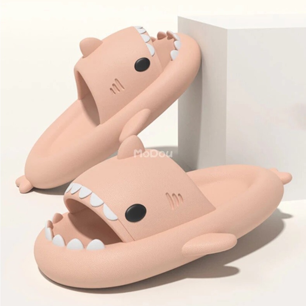 Shark slippers coral pink cushion slides women’s NWT - Picture 1 of 2